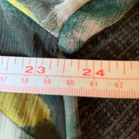 Merona long sleeve blouse. Sheer. Size L. - Picture 5 of 7